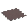 Fitness Performance Elite Trainingsboden von WARCO im Farbdesign Mineralrot mit den Abmessungen 50 x 50 x 1 cm | 0,25 m². Produktfoto von Artikel 6151 in der Aufsicht von schräg vorne.