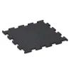 Fitness Performance Elite Trainingsboden von WARCO im Farbdesign Leicht Rot Gesprenkelt mit den Abmessungen 500 x 500 x 15 mm. Produktfoto von Artikel 3769 in der Aufsicht von schräg vorne.