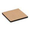 Fallschutzplatten von WARCO im Farbdesign Sandbeige mit den Abmessungen 50 x 50 x 4 cm. Produktfoto von Artikel 6222 in der Aufsicht von schräg vorne.