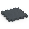 Fallschutz-Puzzlematte von WARCO im Farbdesign Schiefergrau mit den Abmessungen 50 x 50 x 5 cm | 0,25 m². Produktfoto von Artikel 6317 in der Aufsicht von schräg vorne.