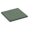 Outdoor-Fitnessboden von WARCO im Farbdesign Englischer Rasen mit den Abmessungen 60 x 60 x 3 cm | 0,36 m². Produktfoto von Artikel 7134 in der Aufsicht von schräg vorne.