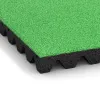 Detailaufnahme der Randausprägung von WARCO-Produkt 0685, Fallschutzplatte, Format 500 x 500 x 50 mm, Farbe Maigrün.