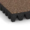 Detailaufnahme der Randausprägung von WARCO-Produkt 5363, Fallschutzplatte, Format 500 x 500 x 80 mm, Farbe Bast & Borke.