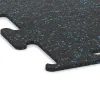 Detailaufnahme der Randausprägung von WARCO-Produkt 3754, Fitness Performance Elite Trainingsboden, Format 1000 x 1000 x 10 mm, Farbe Leicht Blau Gesprenkelt.