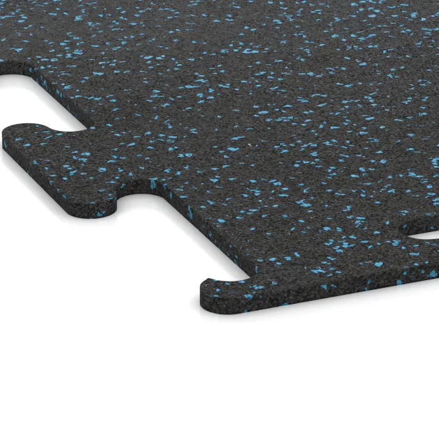 Detailaufnahme der Randausprägung von WARCO-Produkt 3754, Fitness Performance Elite Trainingsboden, Format 1000 x 1000 x 10 mm, Farbe Leicht Blau Gesprenkelt.