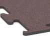 Detailaufnahme der Randausprägung von WARCO-Produkt 6153, Fitness Performance Elite Trainingsboden, Format 50 x 50 x 1,5 cm | 0,25 m², Farbe Mineralrot.
