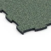 Detailaufnahme der Randausprägung von WARCO-Produkt 6852, Fitness Active Floor System, Format 97,1 x 97,1 x 2,8 cm, Farbe Englischer Rasen.