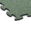Detailaufnahme der Randausprägung von WARCO-Produkt 6888, Fitness Max Floor System, Format 98 x 98 x 2,8 cm, Farbe Englischer Rasen.