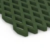 Detailaufnahme der Randausprägung von WARCO-Produkt 7011, Fallschutz-Rasengittermatte, Format 100 x 100 x 4 cm, Farbe Grasgrün.