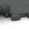 Großaufnahme vom Verbindungssystem von WARCO-Boden 4073 - Hunde-Bodenplatte im Farbdesign Schiefergrau. Abmessungen 1000 x 1000 x 40 mm.