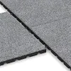Großaufnahme vom Verbindungssystem von WARCO-Boden 5476 - Fallschutzplatte 3 cm - EN 1177 ≤ 100 cm im Farbdesign Grau Melange. Abmessungen 500 x 500 x 30 mm.