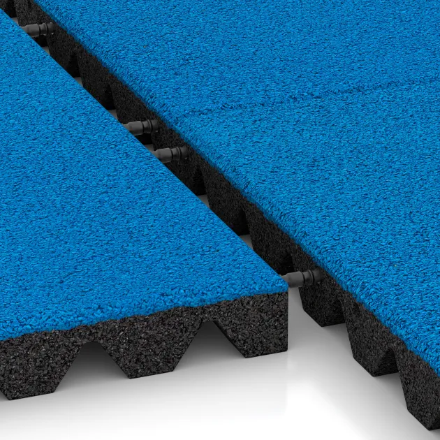 Großaufnahme vom Verbindungssystem von WARCO-Boden 0631 - Fallschutzplatte im Farbdesign Himmelblau. Abmessungen 500 x 500 x 45 mm.