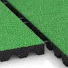Großaufnahme vom Verbindungssystem von WARCO-Boden 0685 - Fallschutzplatte im Farbdesign Maigrün. Abmessungen 500 x 500 x 50 mm.