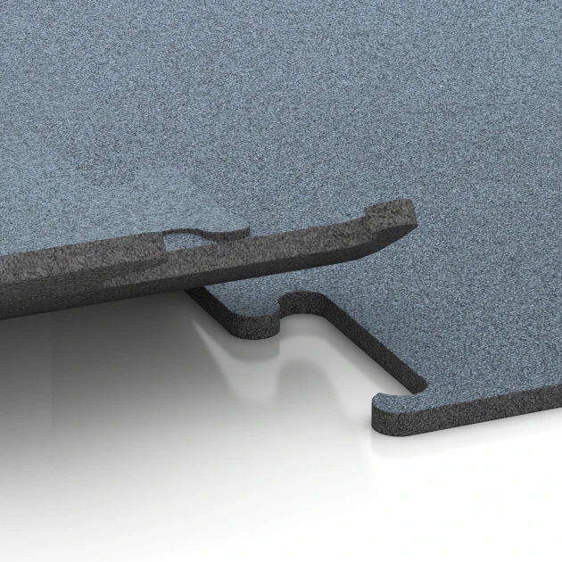 Großaufnahme vom Verbindungssystem von WARCO-Boden 6160 - Fitness Performance Elite Trainingsboden im Farbdesign Altsilber. Abmessungen 100 x 100 x 1,5 cm | 1,00 m².