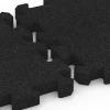 Großaufnahme vom Verbindungssystem von WARCO-Boden 6622 - Poolunterlage im Farbdesign Anthrazit. Abmessungen 50 x 50 x 4 cm | 0,25 m².