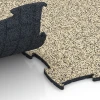 Großaufnahme vom Verbindungssystem von WARCO-Boden 6838 - Fitness Active Floor System im Farbdesign Travertin. Abmessungen 97,1 x 97,1 × 1,8 cm.