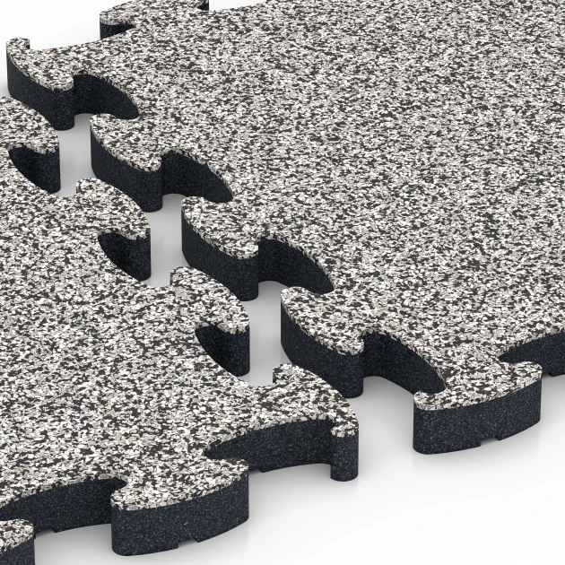 Großaufnahme vom Verbindungssystem von WARCO-Boden 6878 - Fitness Max Floor System im Farbdesign Grauer Granit. Abmessungen 44,6 x 44,6 × 2,8 cm.