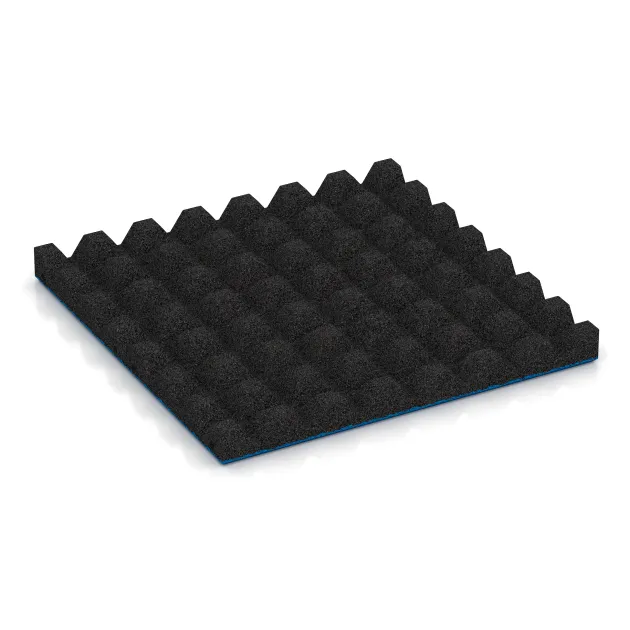 Aufsicht auf die Unterseite, also die Bodenseite von WARCO-Formteil 0631 - Fallschutzplatte im Format 500 x 500 x 45 mm.