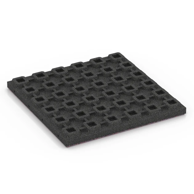 Aufsicht auf die Unterseite, also die Bodenseite von WARCO-Formteil 6427 - Fallschutzplatte – 120 cm im Format 50 x 50 x 4 cm.